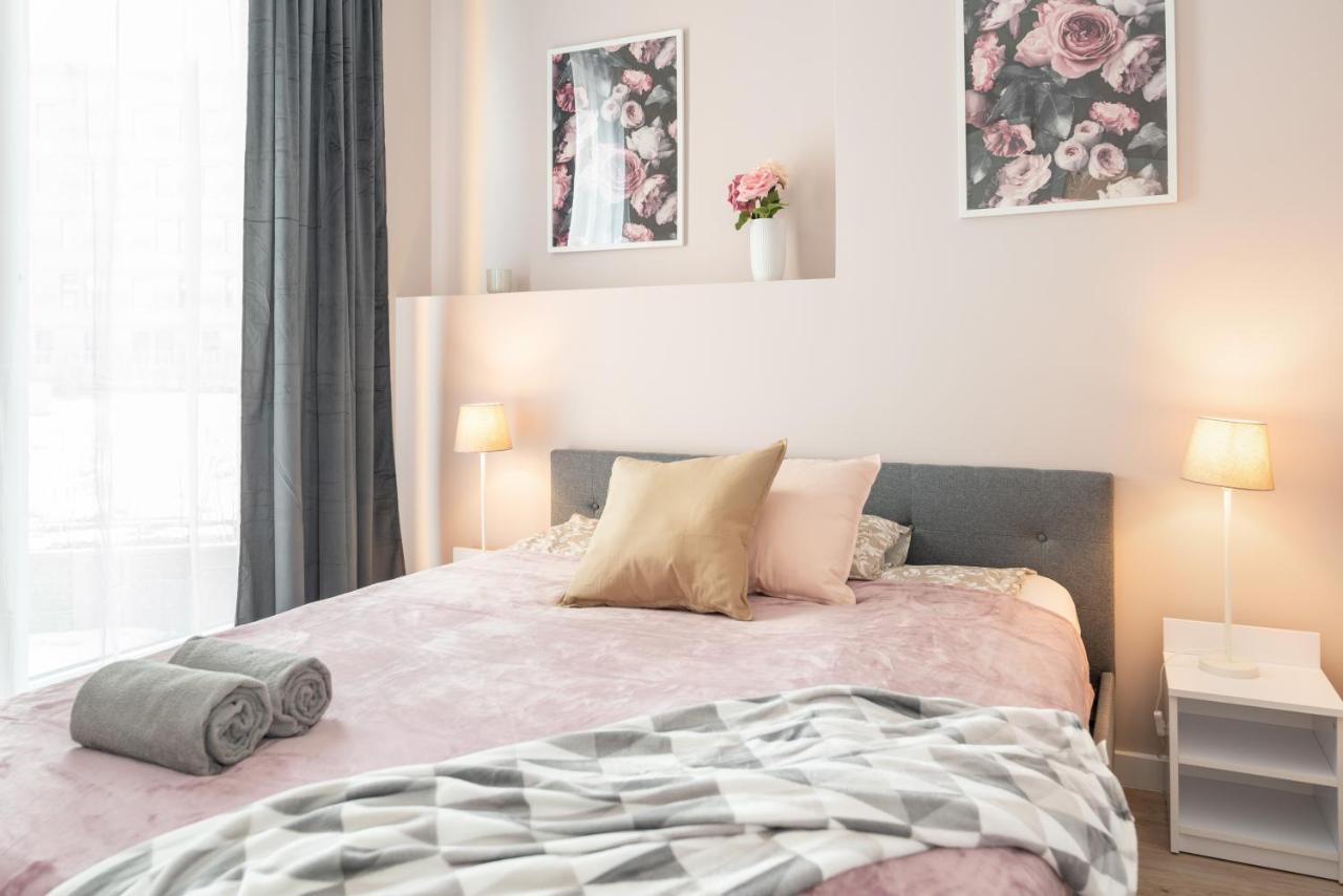 Superapart Aignera Apt 4, Family Friendly Oasis Warsaw Luaran gambar