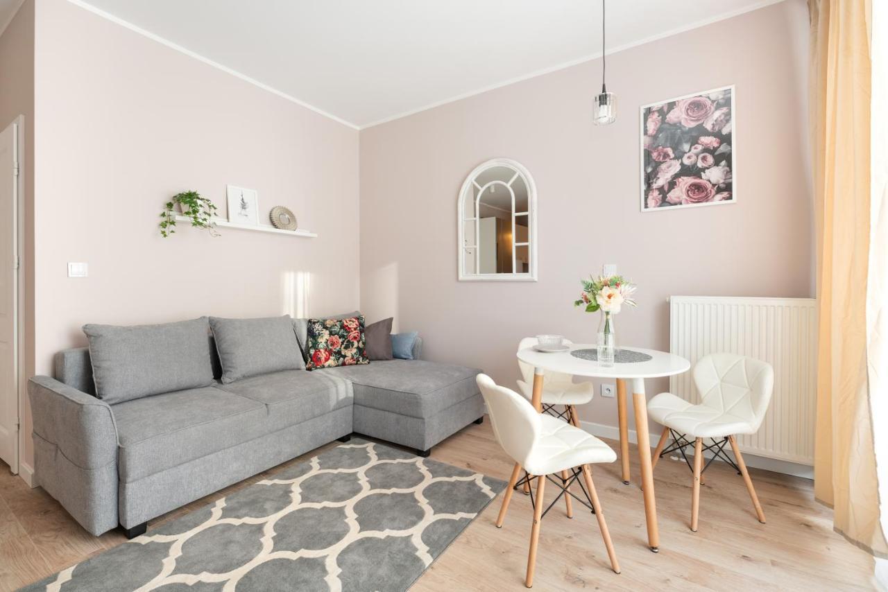 Superapart Aignera Apt 4, Family Friendly Oasis Warsaw Luaran gambar